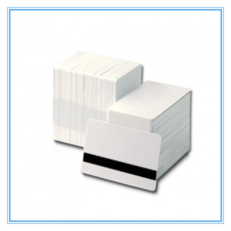 MIFARE ULTRALIGHT white PVC card with HICO 4000OE 
